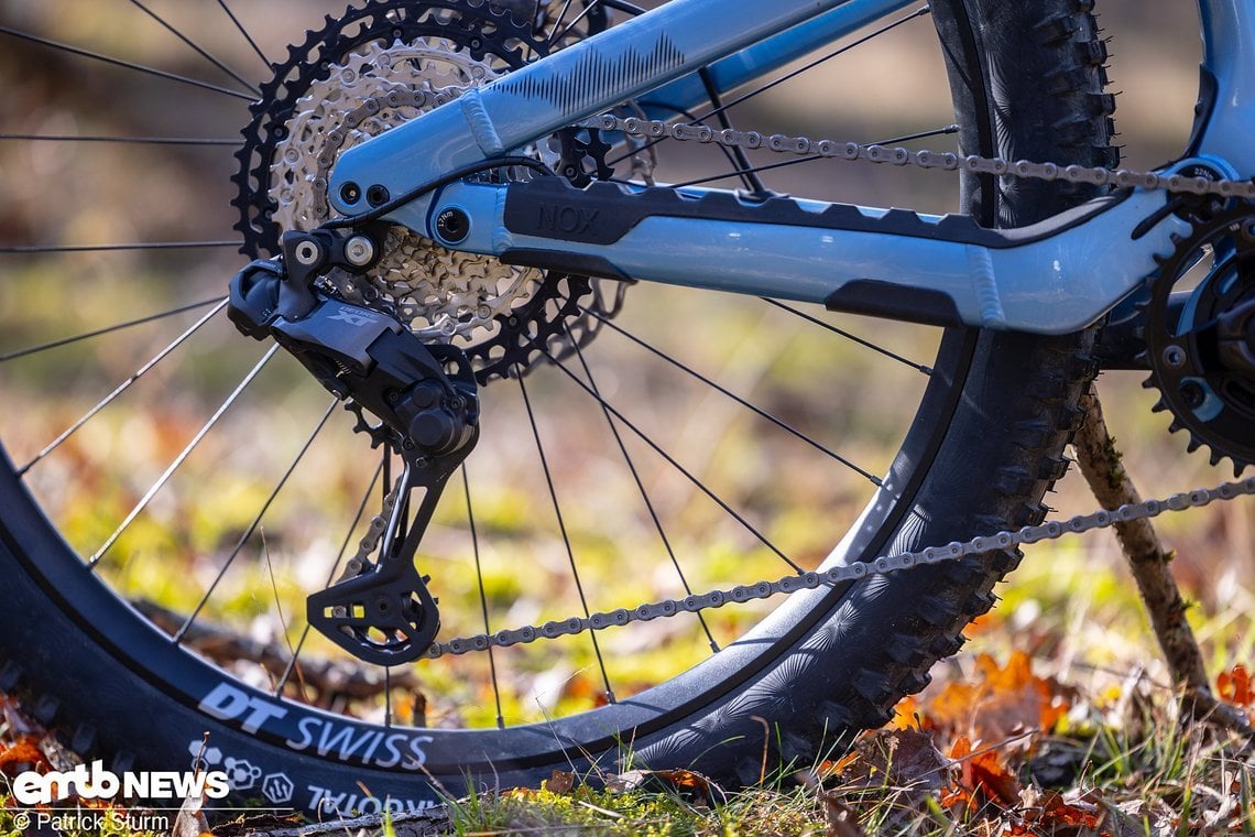 Geschaltet wird mit der Shimano XT in Di2-Konfiguration