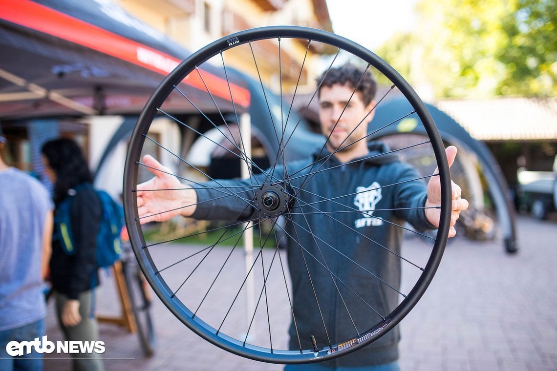 Das Rad neu erfunden? WTB haben es mit ihren HTZ-Laufrädern zumindest ernsthaft versucht.