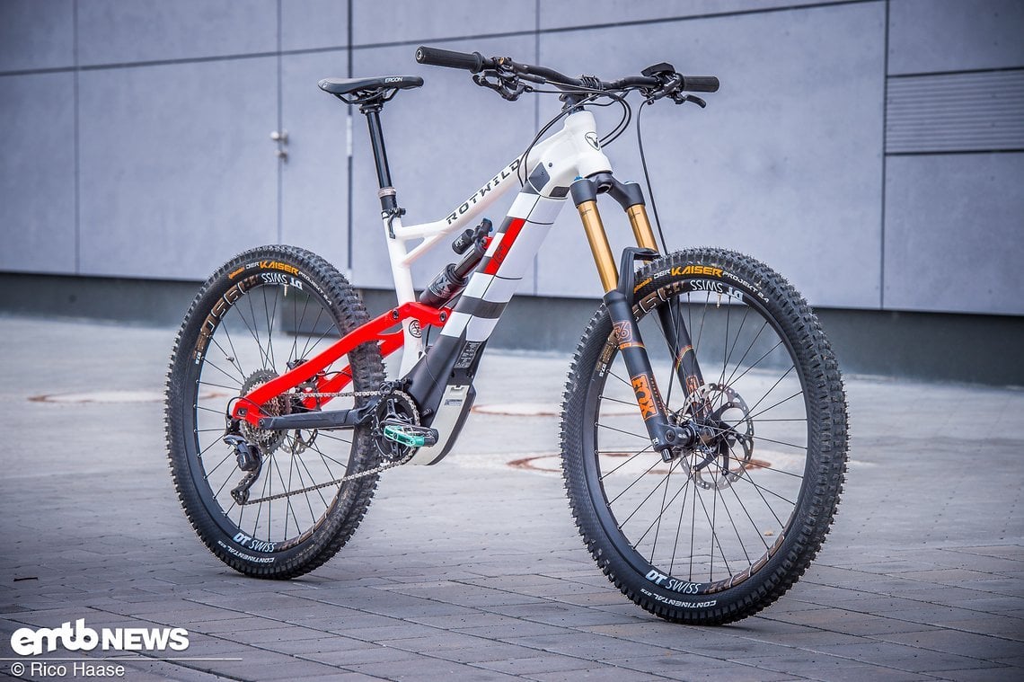 Im Rotwild R.G+ Ultra 36 stecken eine Menge Downhill-Gene