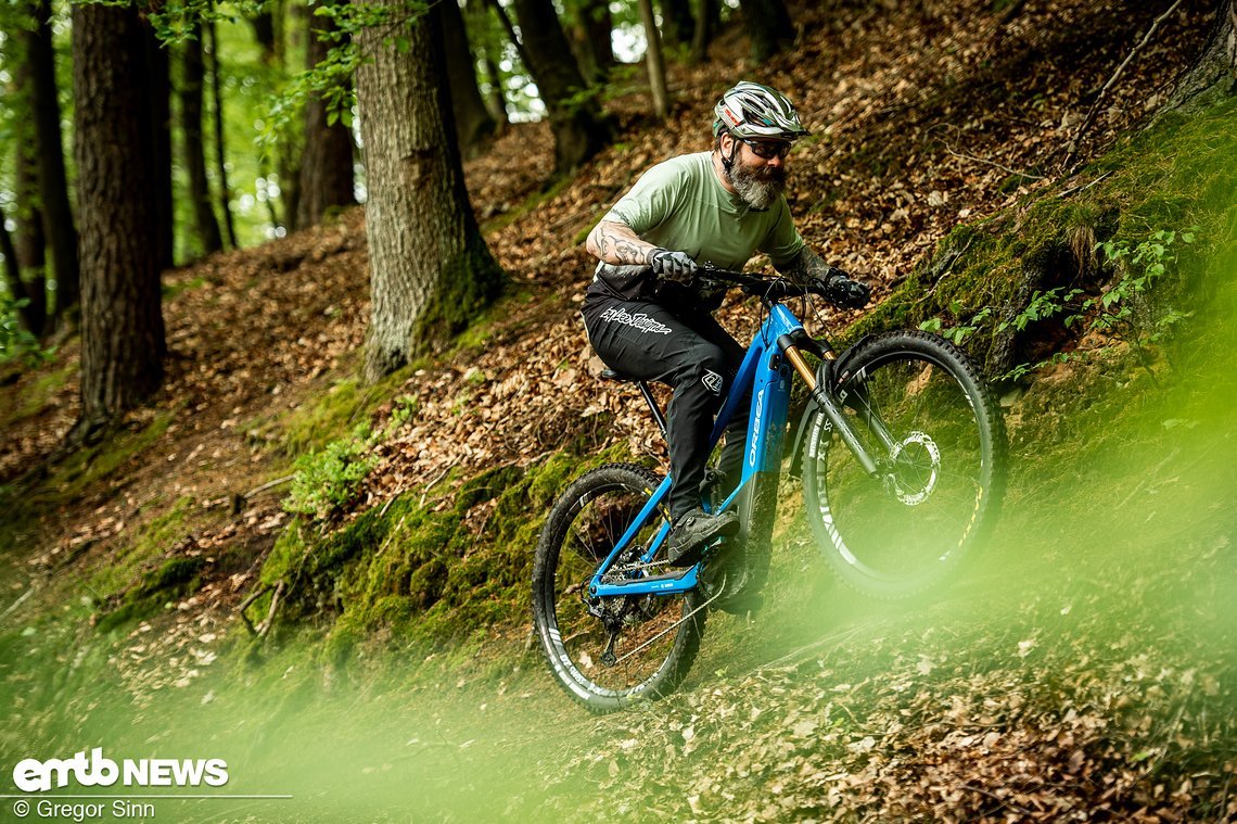 Im Uphill ist das Orbea Wild FS M Team kaum zu schlagen