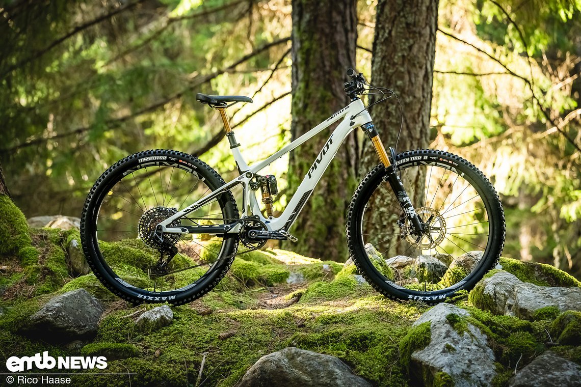 Pivot Shuttle SL VT Light-Support-E-MTB 2025DSC 6896