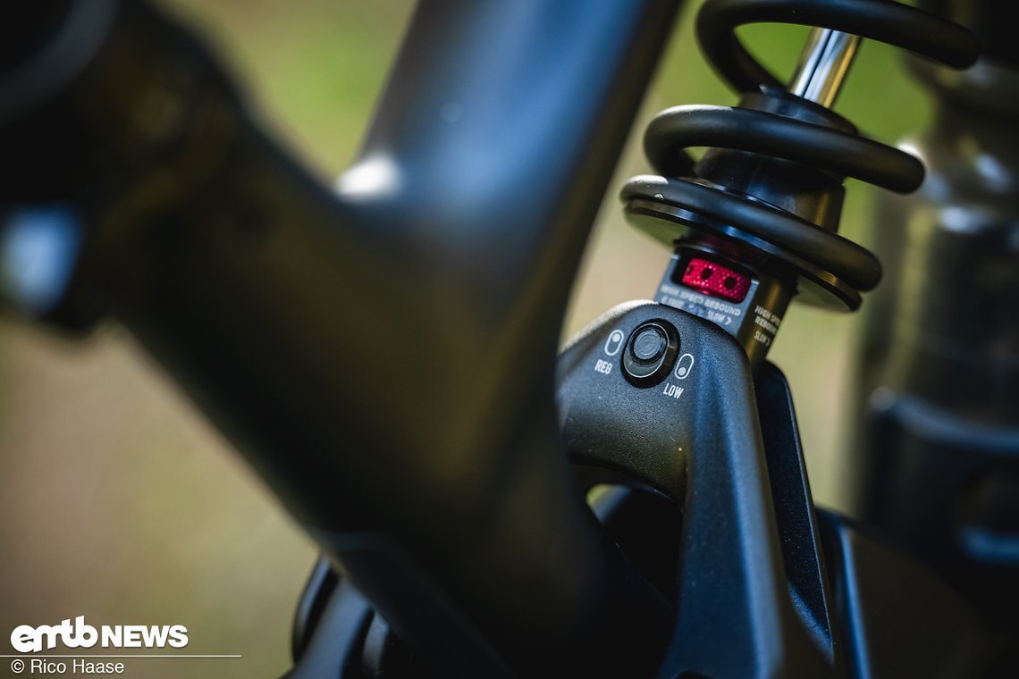 YT Decoy SN VT Light-Support-E-MTB 2025DSC 7033