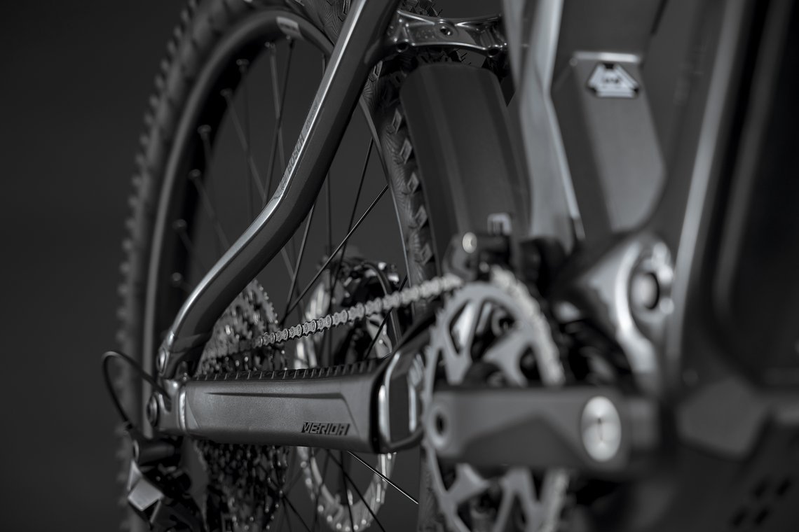 Etmo 700 soll mit SRAM Eagle 70 Transmission kommen, das Etmo 800 mit Shimano XT M8130 LinkGlide.