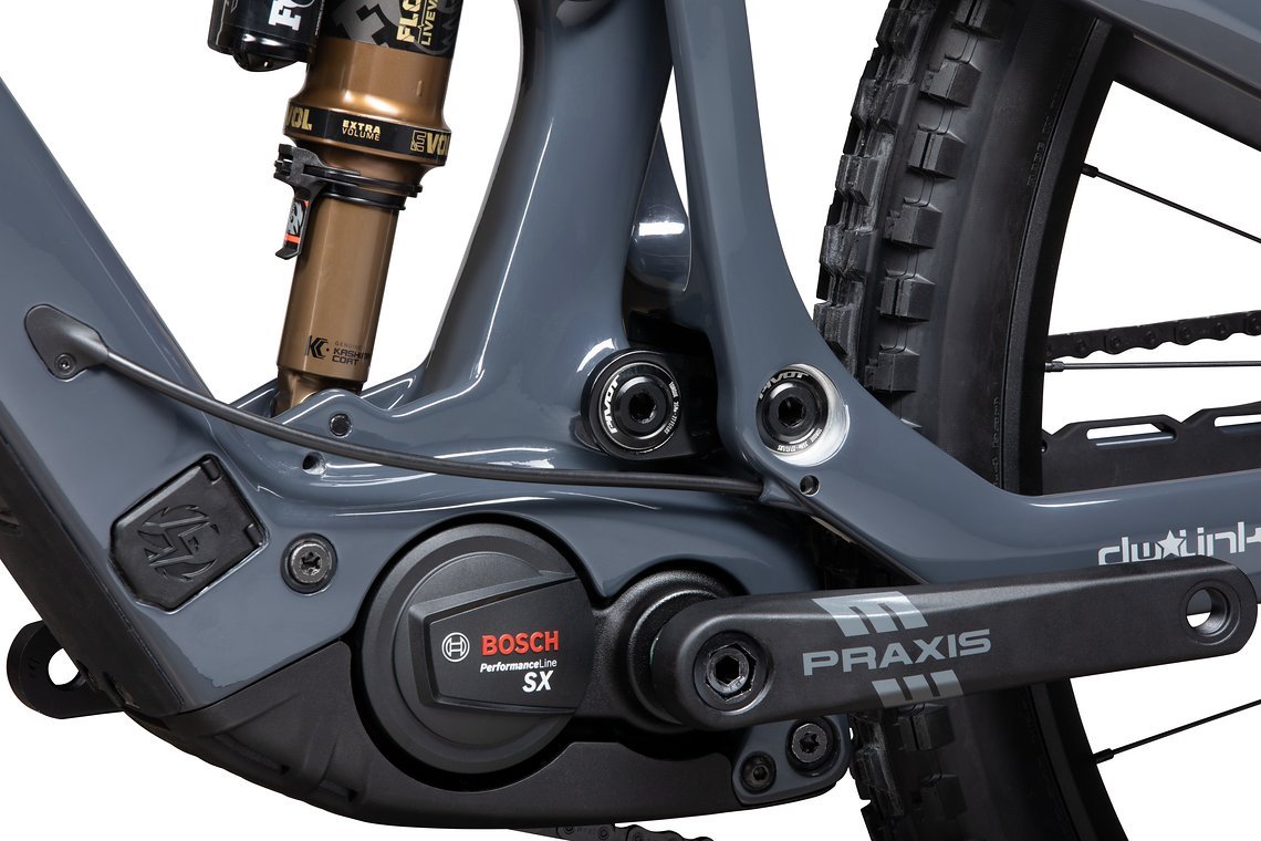 Mit an Bord ist der Bosch SX Motor.