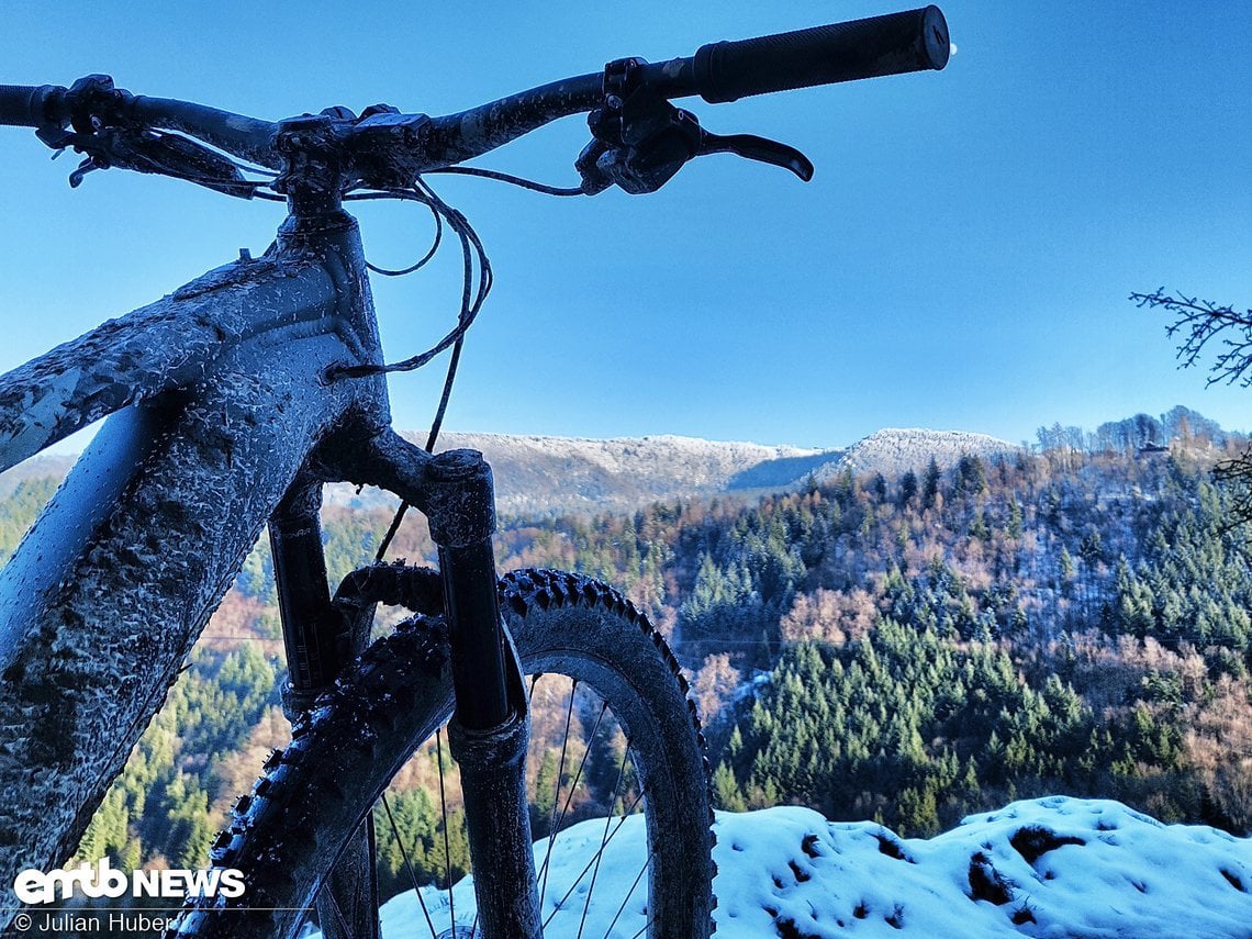 Zwischen Herbst und Winter konnte ich das Canyon Neuron:ON 9 im Hochschwarzwald ausführlich testen.