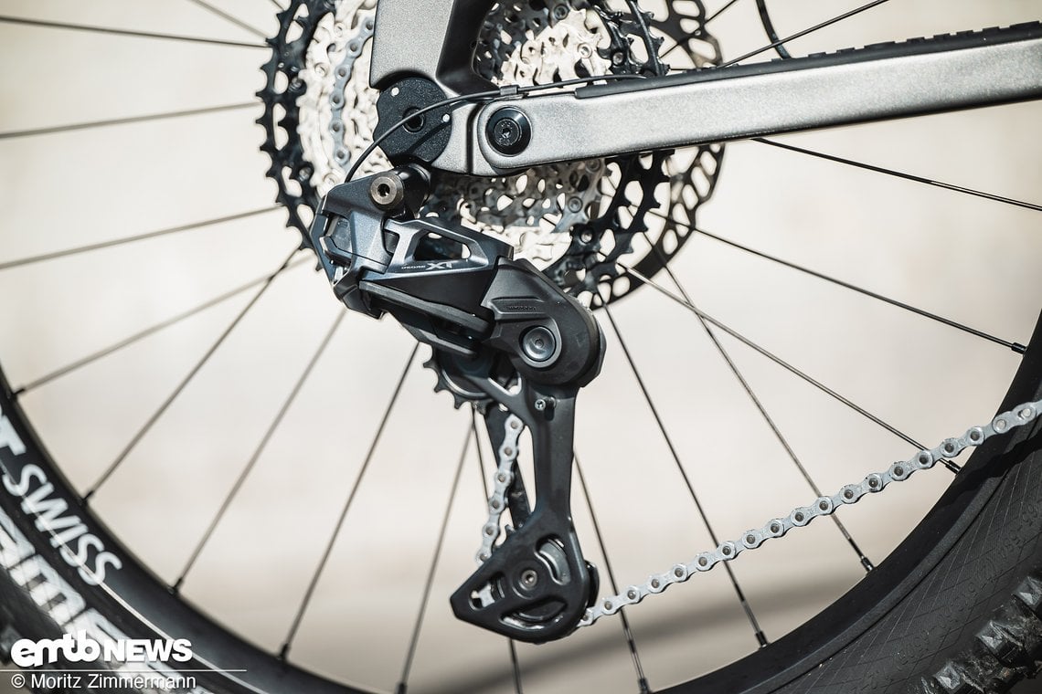 Geschaltet wird elektrisch! Hier kommt eine Shimano XT Di2 zum Einsatz.