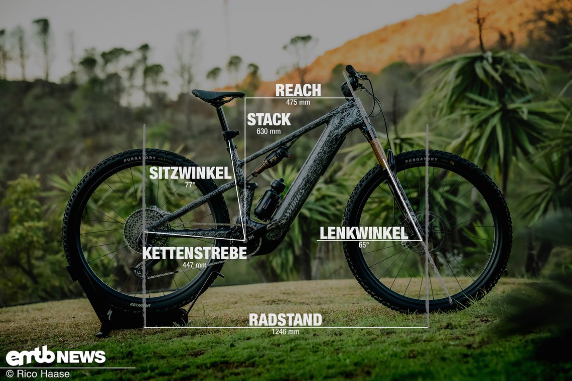 Specialized Levo 4 R mit Geometrieangaben in Rahmengrösse S4 (L).