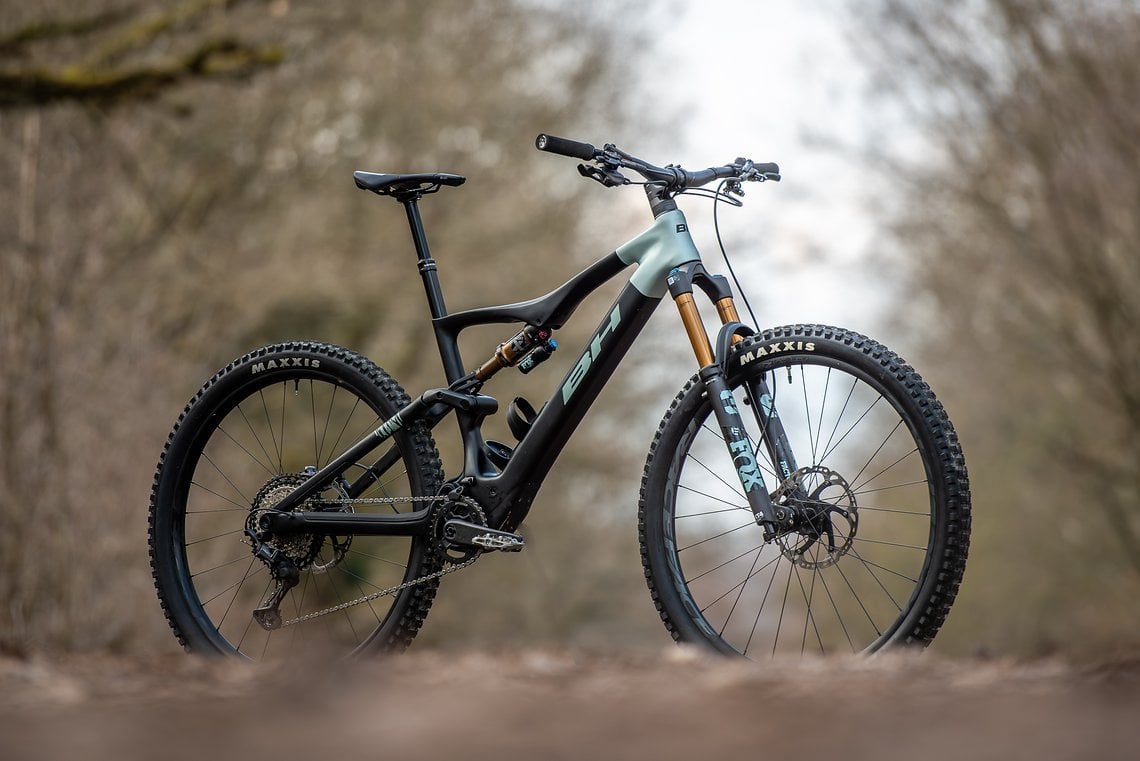 Das BH Bikes iLYNX Trail verfügt über 150 mm Federweg und rollt auf 29"-Laufrädern.