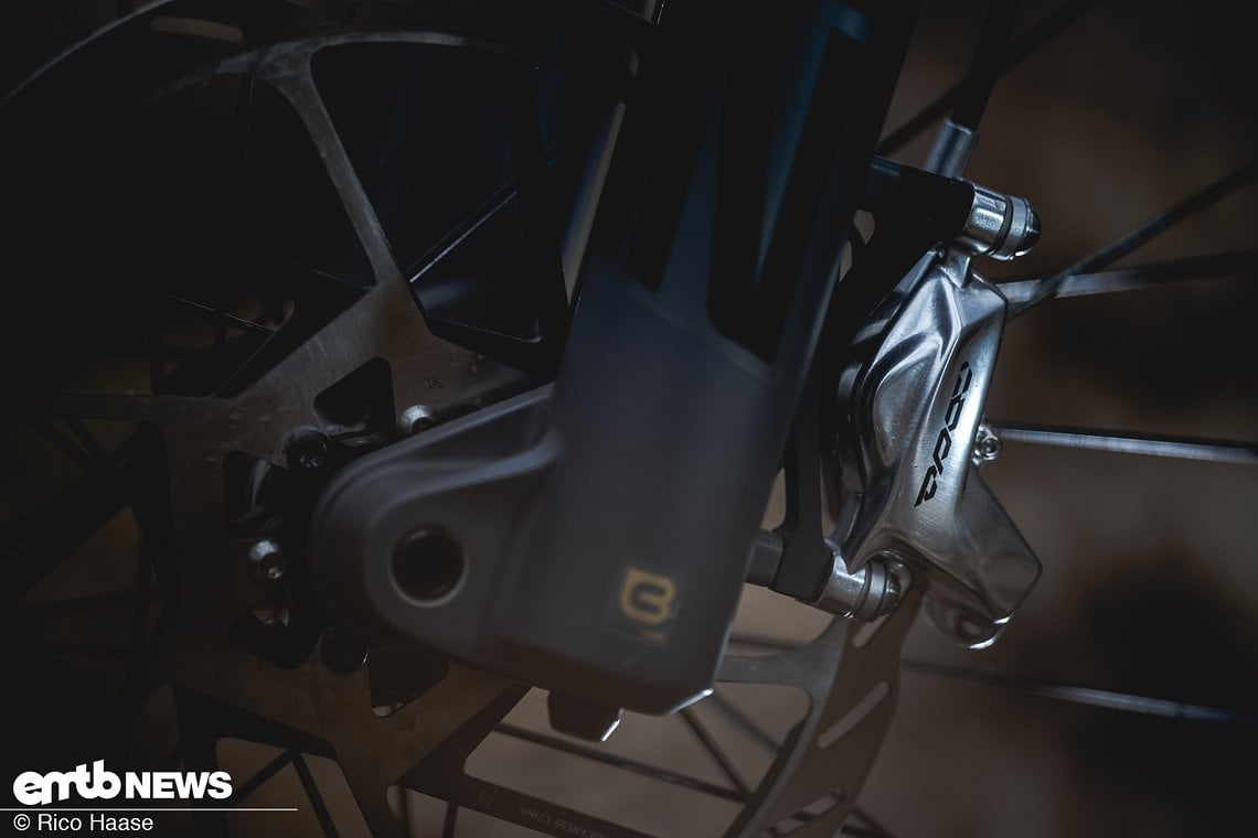 SRAM Code Ultimate Stealth – eine starke Bremse mit Biss, guter Modulation und bahnbrechendem Stealth-Design!