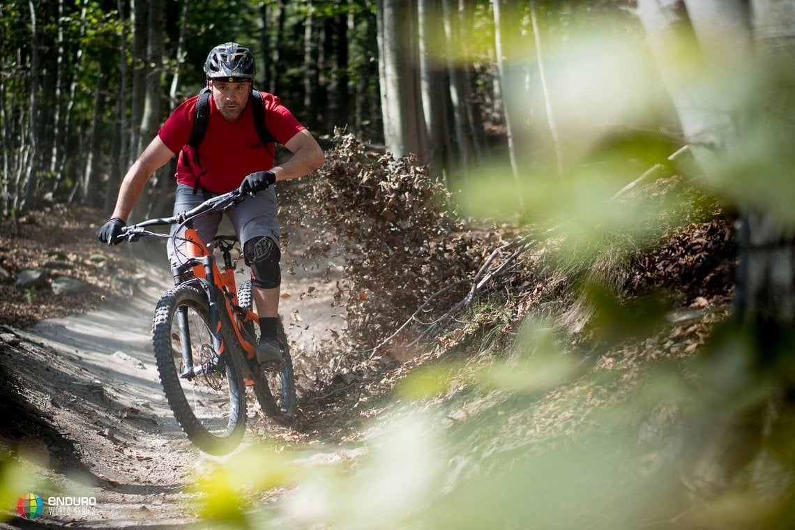 Den Fotografen der EWS erleichtern E-Bikes den Job ganz erheblich