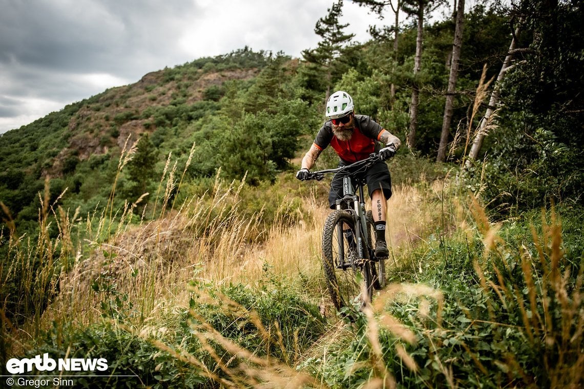 Für abenteuerliche Touren ins unbekannte Hinterland eignet sich ein E-Hardtail bestens.