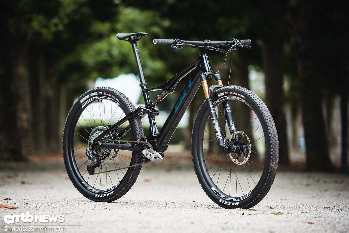 BH iLynx Race Carbon 8.6 XPRO – 100 mm Federweg, Carbon-Sattelstütze und geringes Gewicht – ideal für Cross Country