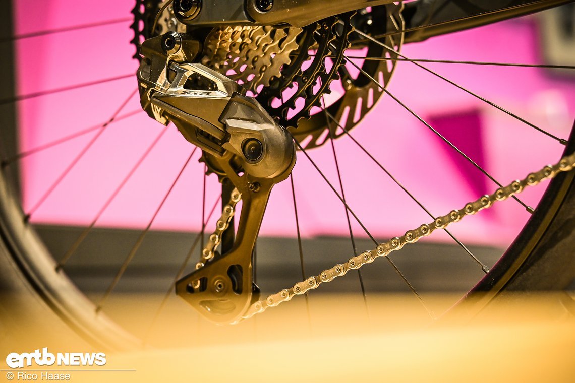 Endlich ins smarte System integriert: Shimano Di2 (XT und XTR).