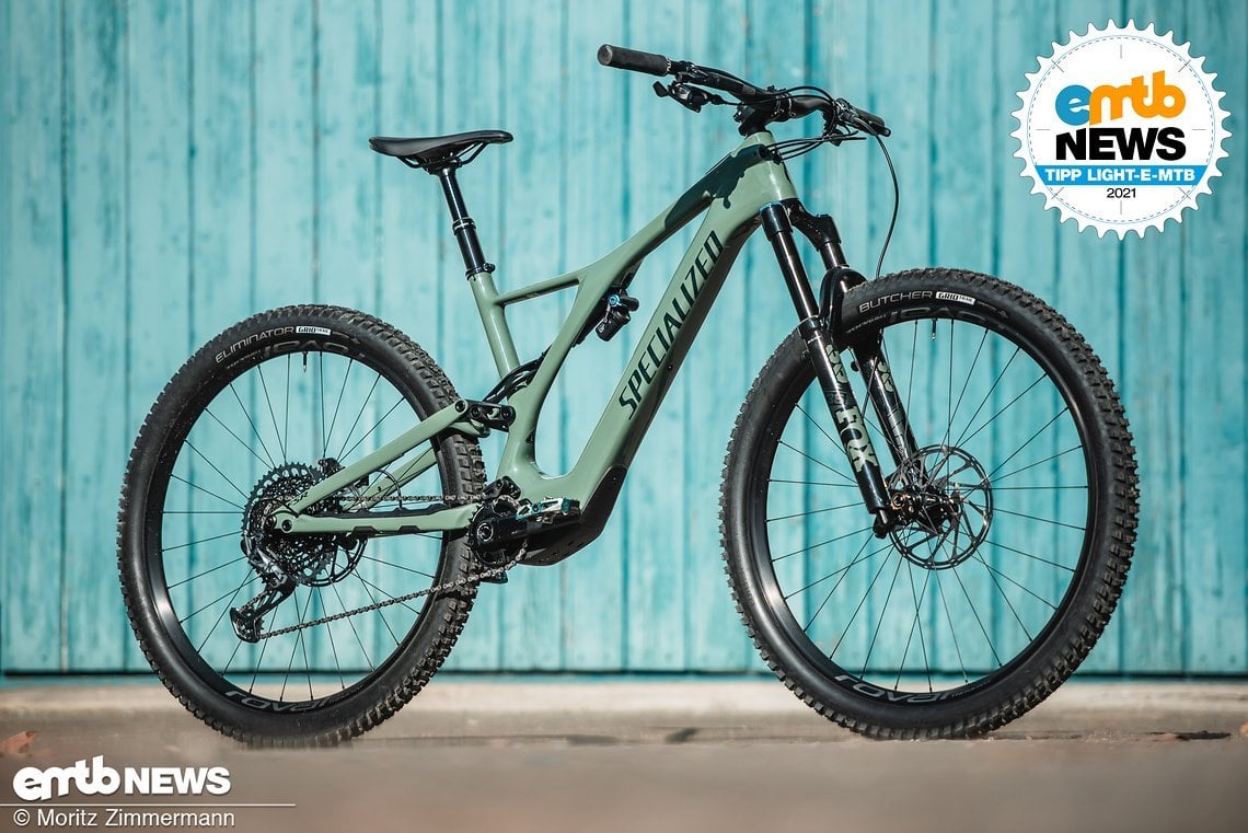 Beim Vergleichstest aktueller Light-E-MTBs holte sich das Specialized Levo SL den Tipp Light-E-MTB.