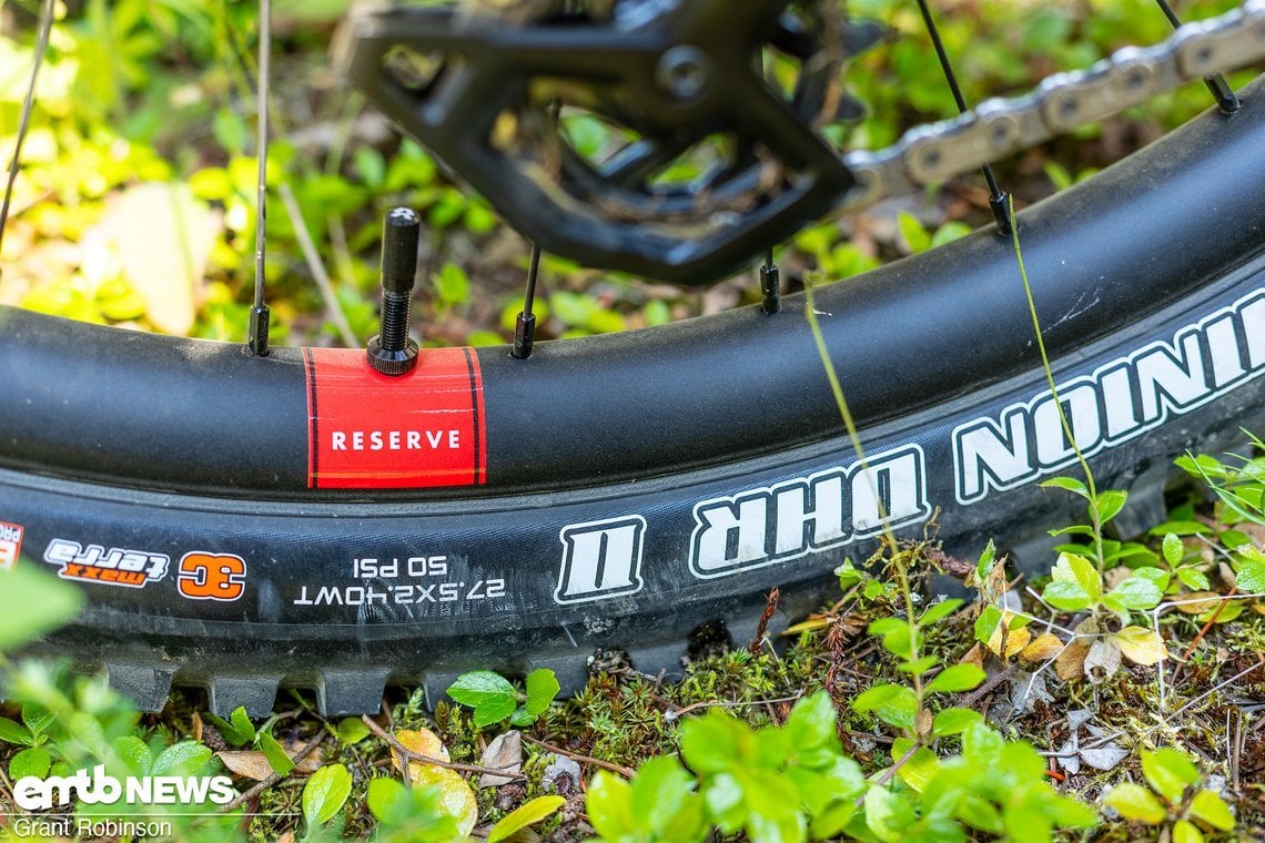 Natürlich rollt das Testbike auf Reserve-Laufrädern