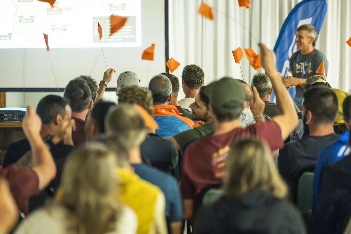 Beim allabendlichen Briefing für den nächsten Tag herrschte immer Partystimmung.