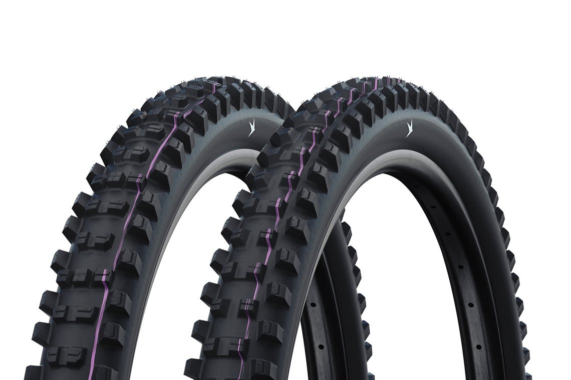 Schwalbe Shredda im Set: Mehr Grip erzeugt aktuell höchstens der Pneu eines Traktors.