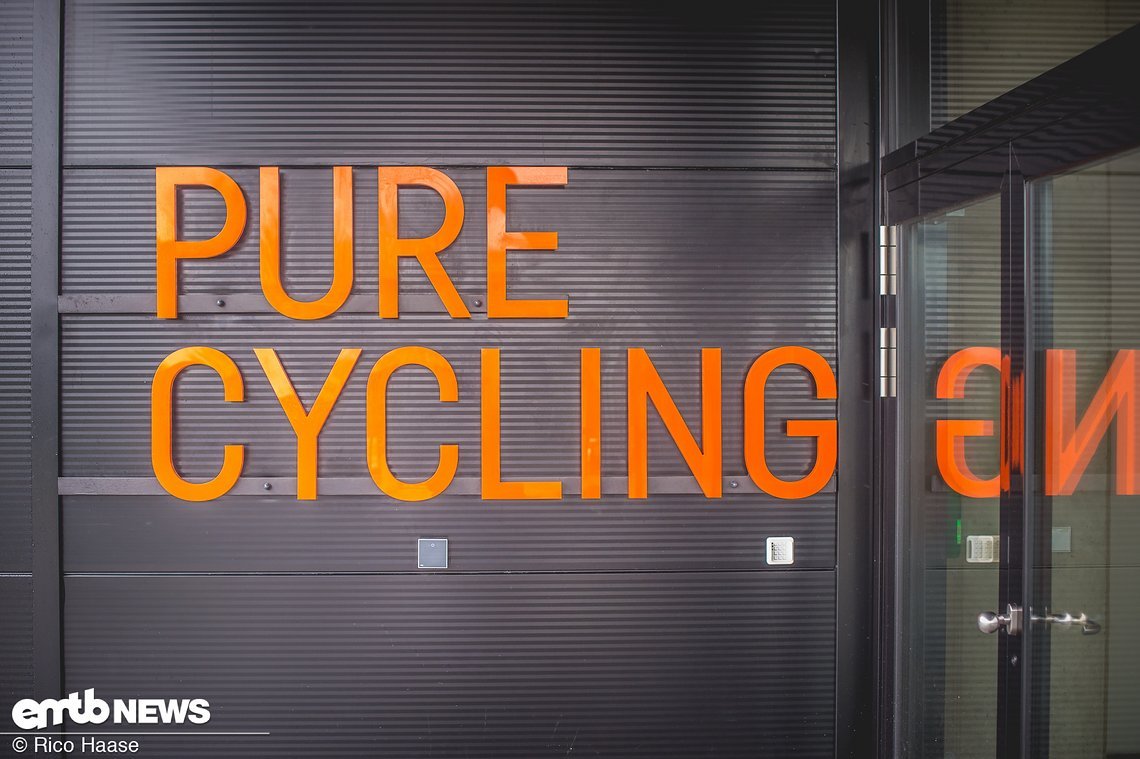 PURE CYCLING