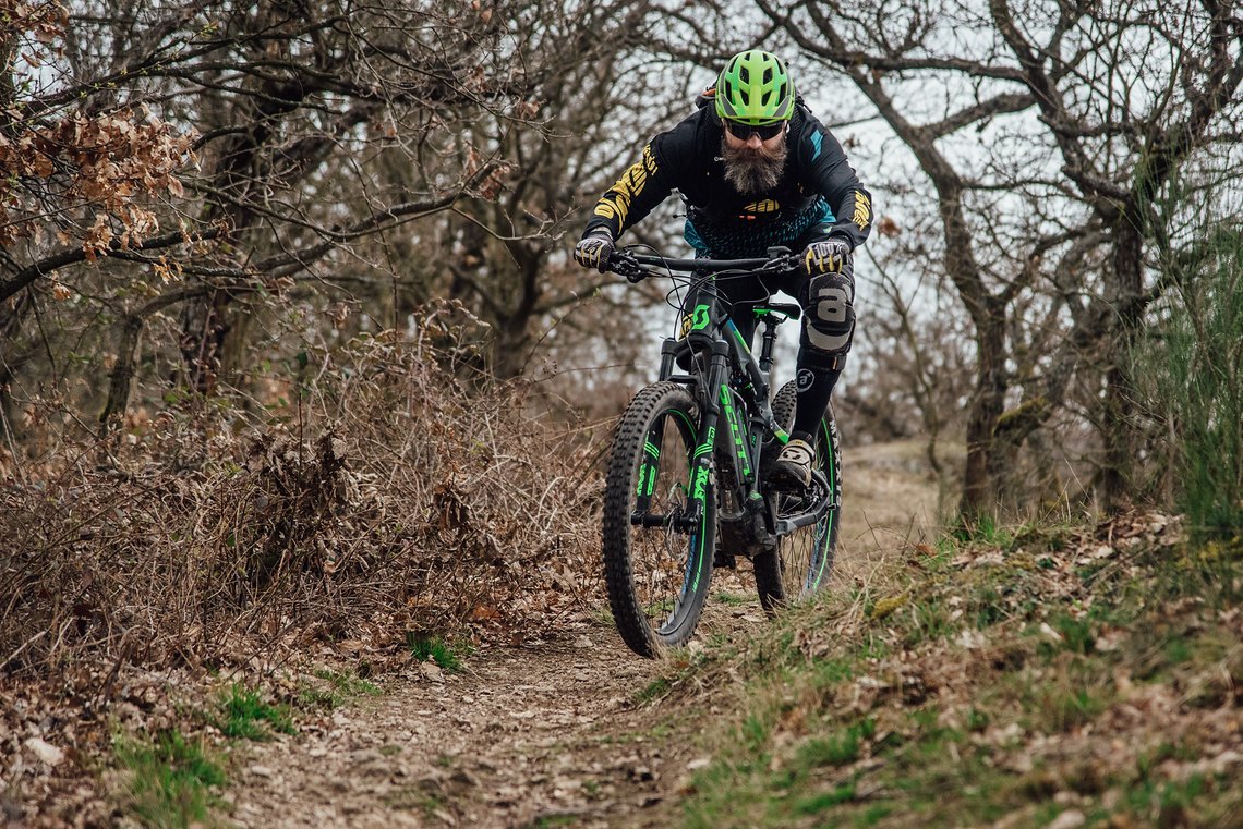 Auf dem Trail, in schnellen Passagen glänzte das E-Genius