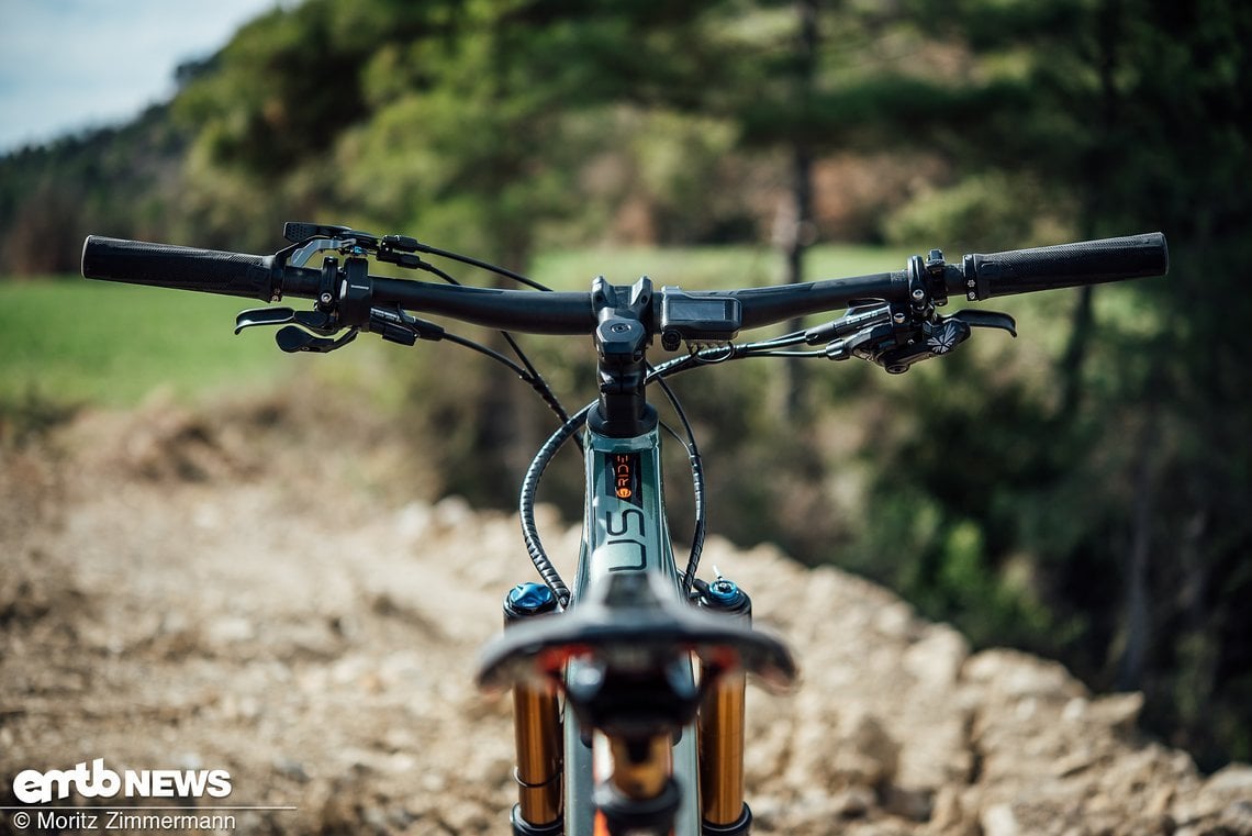 Ein Lenker mit einer Breite von 740 mm hat an einem gut 23 kg schweren E-Bike nichts verloren.