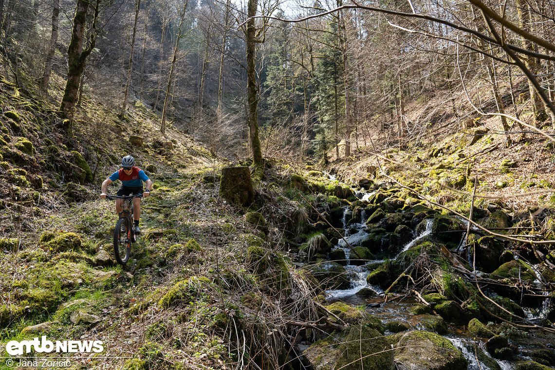 Schnelle Gangwechsel sind dank des extrem präzisen und schnellen Shimano XT-Schaltwerks kein Problem