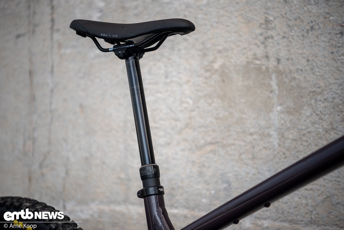 Die verbaute SDG Tellis-Variostütze verfügt über 200 mm Hub.