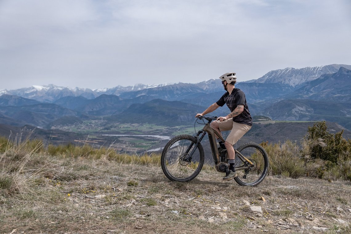 Ein E-MTB für Touren und mittelschweres Gelände: Das Rockrider Stilus E-All Mountain