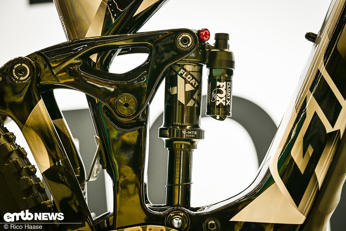 Eurobike 2025 Sammler 3 Baller-E-Enduros  Z8H 6888