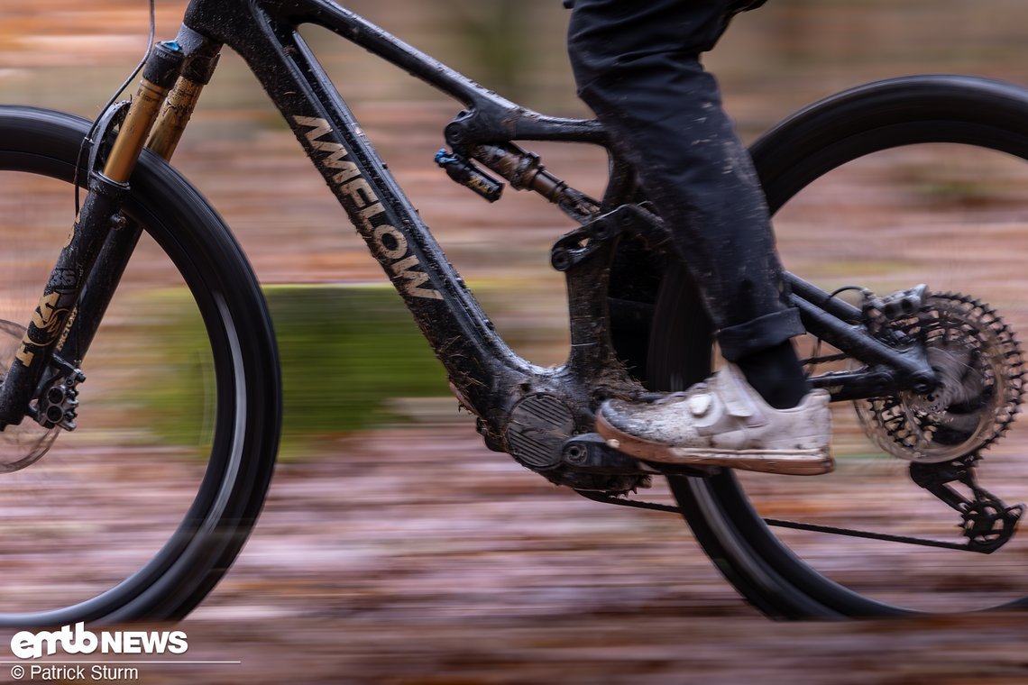 „Richtig krass, mit welchem Druck der Motor schiebt und mit welcher Sensibilität er am Pedal klebt. Ich bin absolut verliebt.“