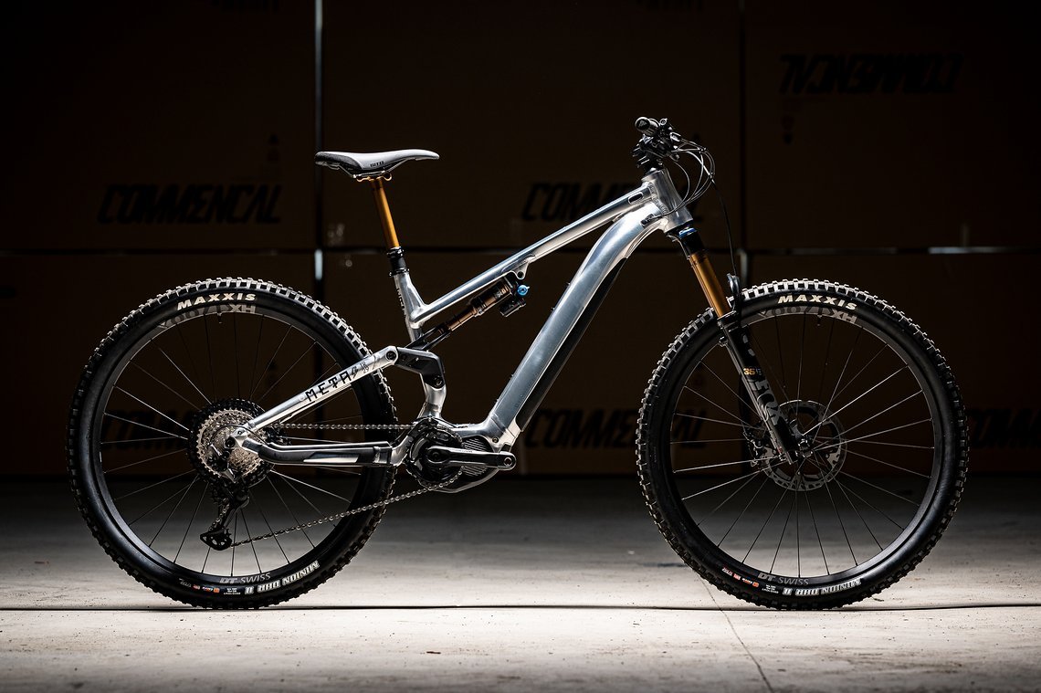 Commencal Meta Power TR – dieses E-Trailbike kommt in drei Varianten auf den Markt.