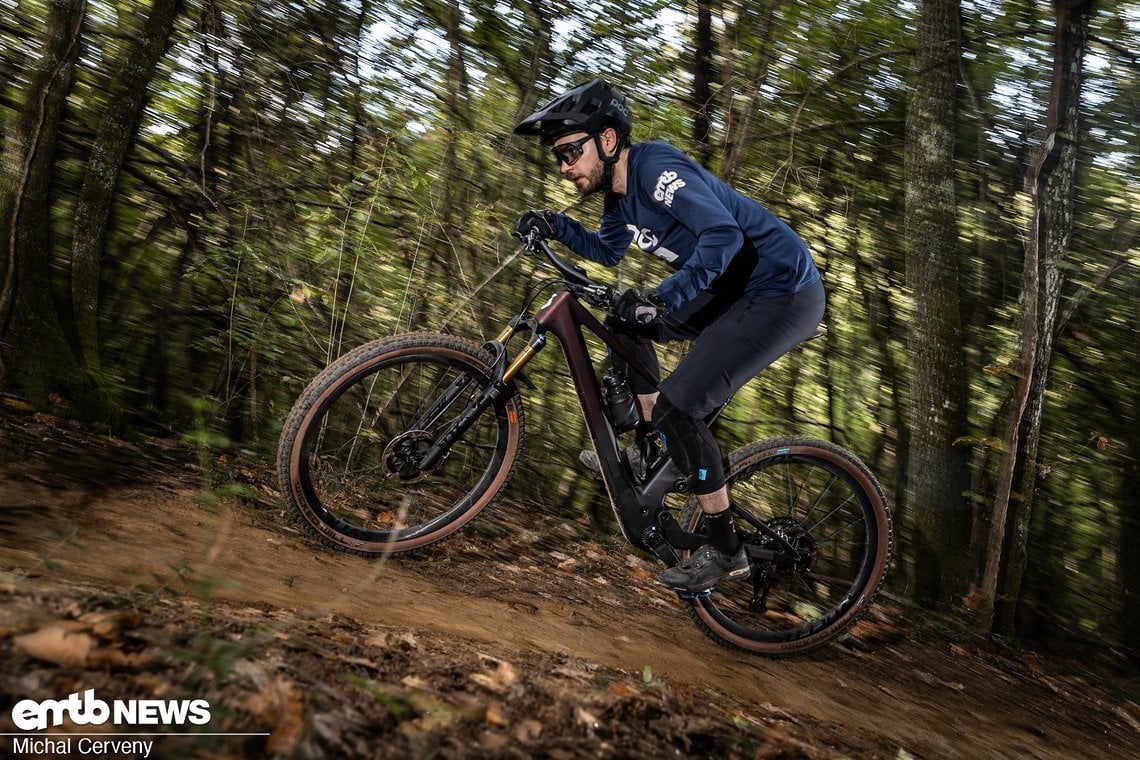 Im Uphill fühlt sich das Scott Lumen unglaublich natürlich an