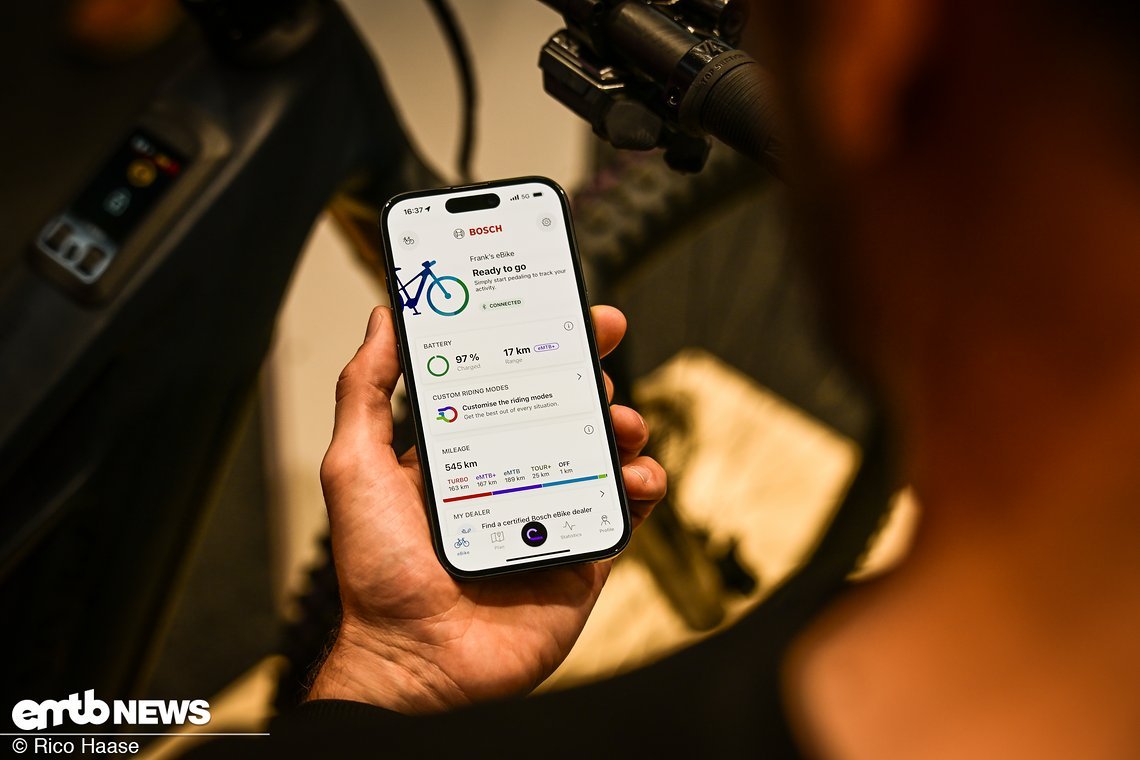 In der Flow App können E-Bikes ...