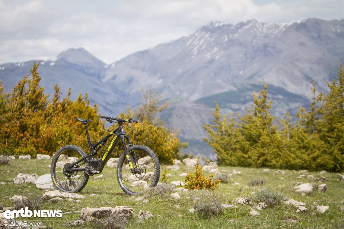 Hier fühlt sich das Rocky Mountain Altitude Powerplay am wohlsten