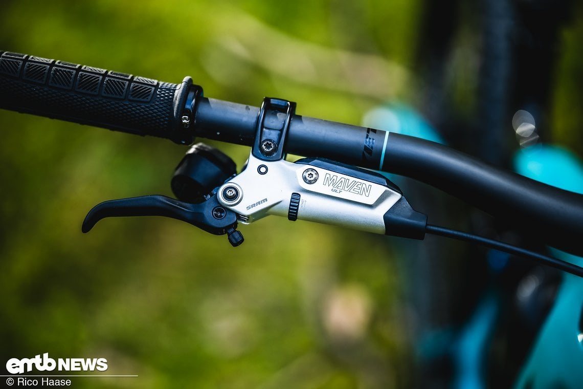Die verbauten SRAM Maven Ultimate haben über den gesamten Testzeitraum perfekt funktioniert.