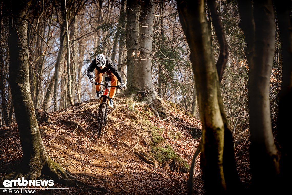 Yes! Auch gröbere Lines machen mit diesem Bike richtig Spaß!