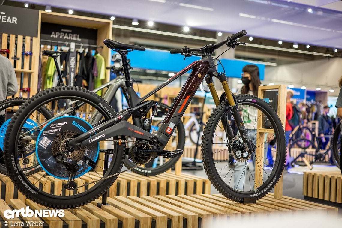 Bei Rotwild wurden neu Full-Power-E-MTB gezeigt.