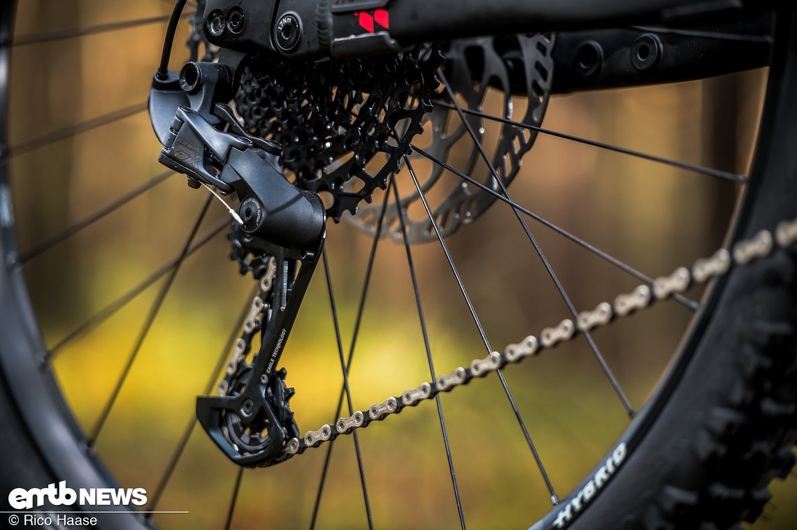 ... einer SRAM GX Eagle 12-fach-Gruppe.