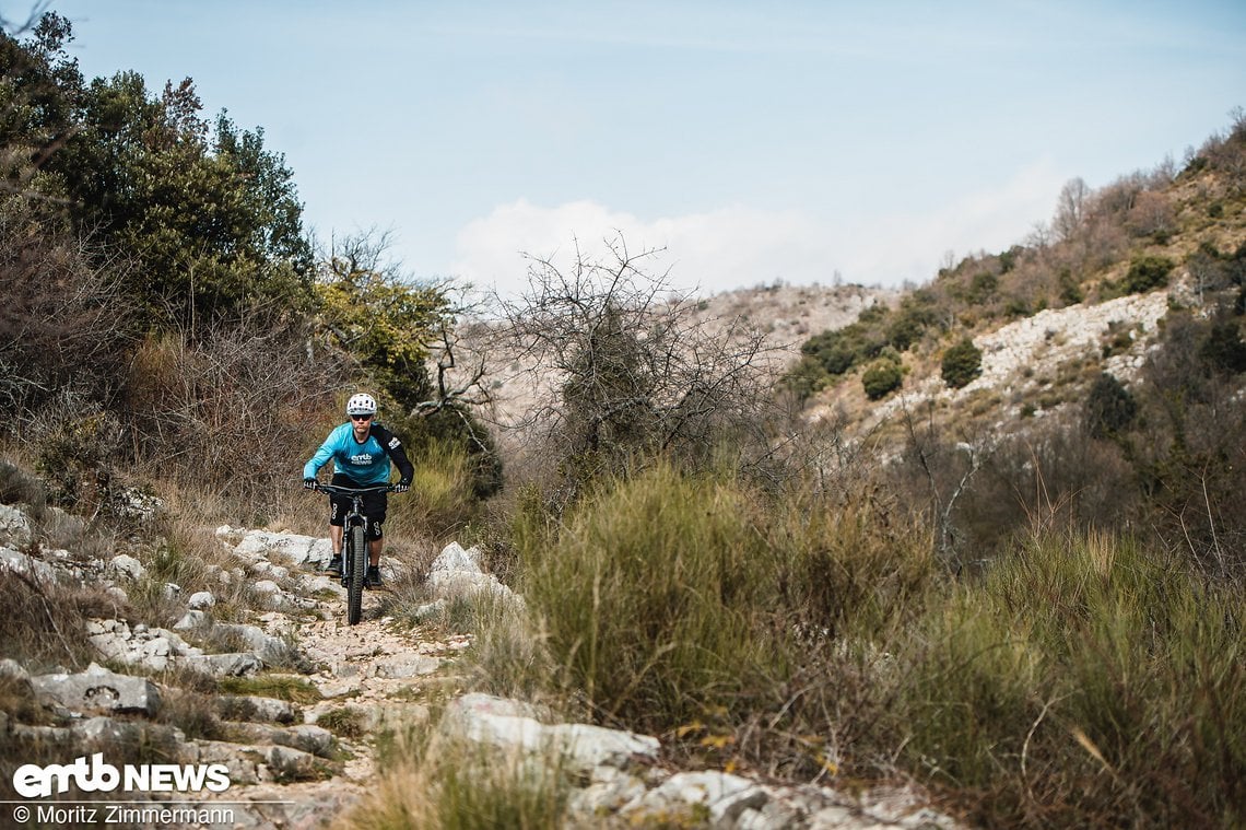 Ganz schön schroff! Die Trails um Grasse sind nicht immer …