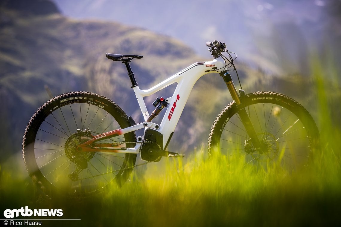 BH Atom-X in der Ischgl-Edition – dieses E-Enduro erstrahlt in reinstem Weiß