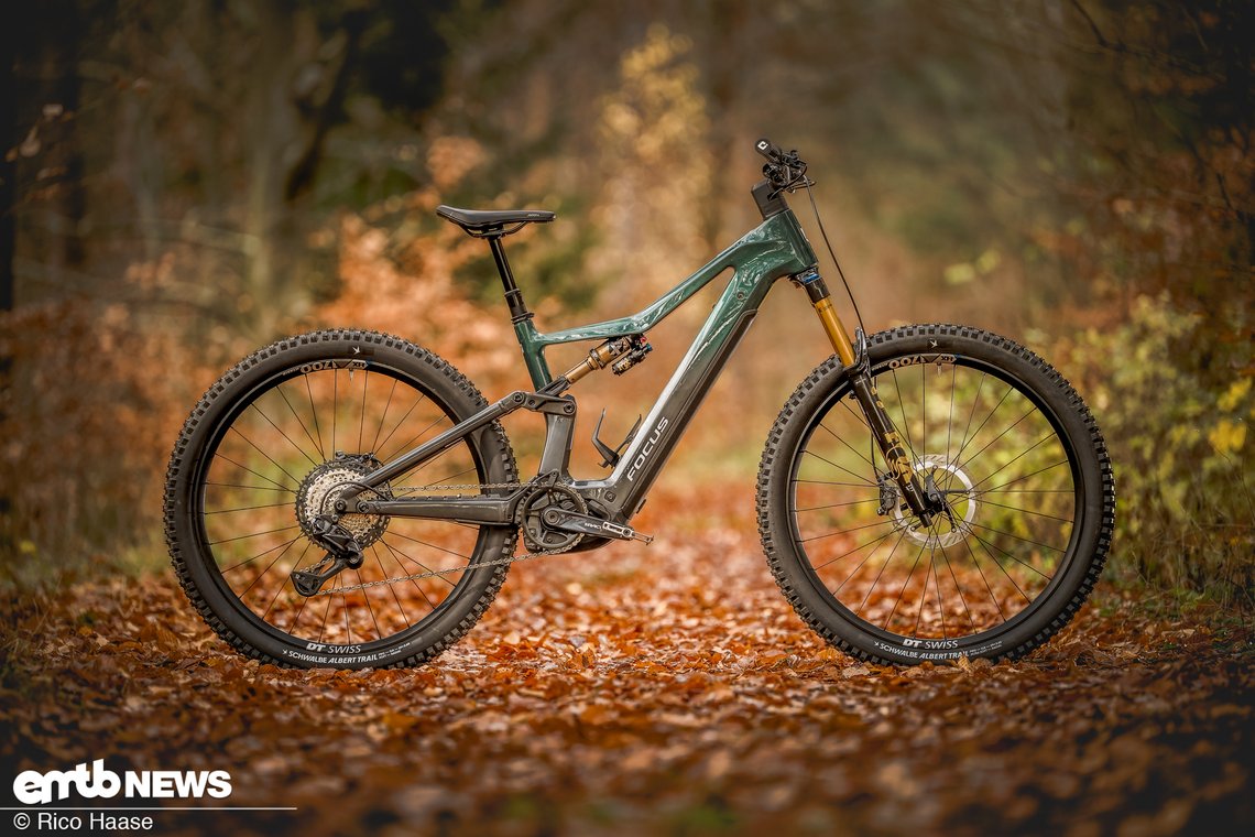 Beim NEXT-Rahmen wird nur ein Fasertyp in Kombination mit einem Polymer verwendet. Technisch handelt es sich dabei um ein sogenanntes Mono-Composite.