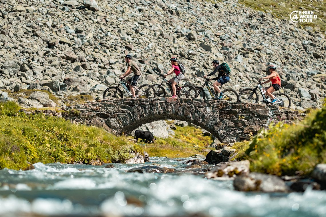 … ganz privat kann die malerische Umgebung mit dem E-MTB erfahren werden.