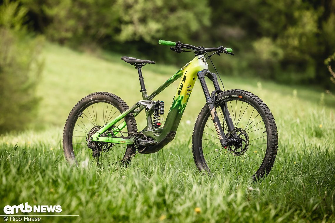 Der Prototyp von GT setzt auf 160 mm Federweg und kann als 29er oder Mullet gefahren werden.