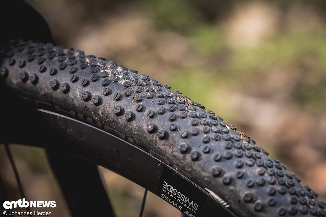 Die 50 mm dicken Schwalbe G-One Bite ...