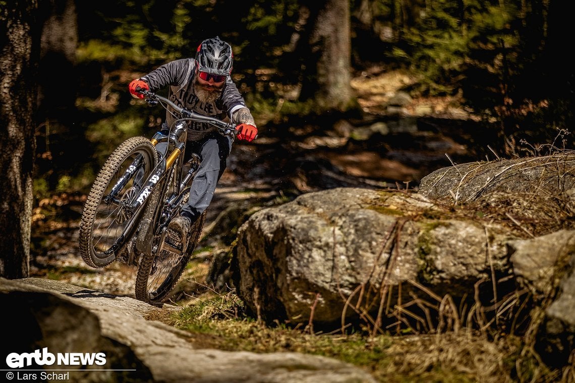 Auch in einem Super-Enduro, wie dem Kenevo SL, empfinden ...