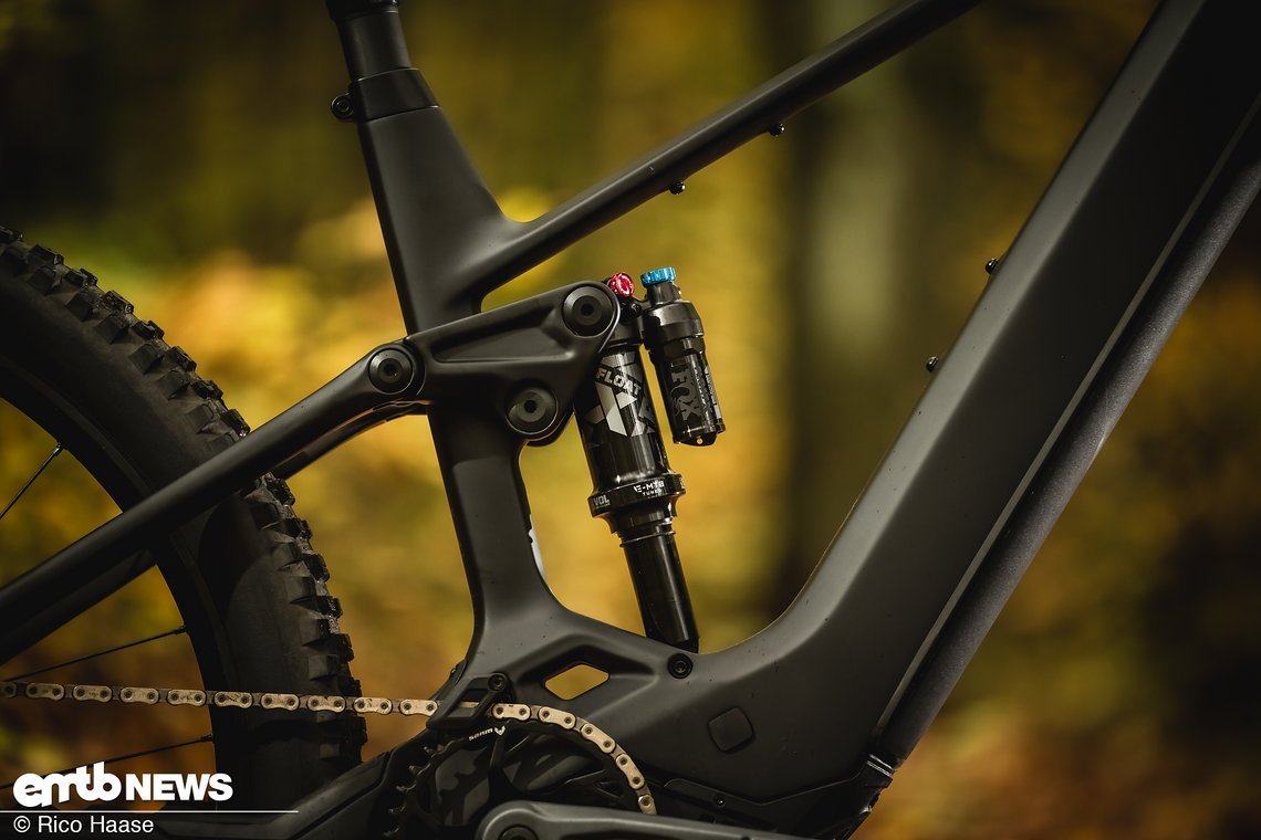 ... Dämpfer kommen von Fox.