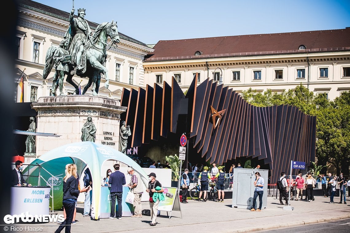 Wow! Was für ein abgefahrener Messestand?