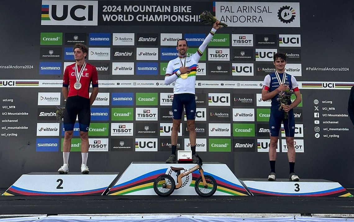 UCI E-MTB WM 2024 – Podium der Männer: Martin Vidaure Kossmann, Jérôme Gilloux, Hugo Pigeon