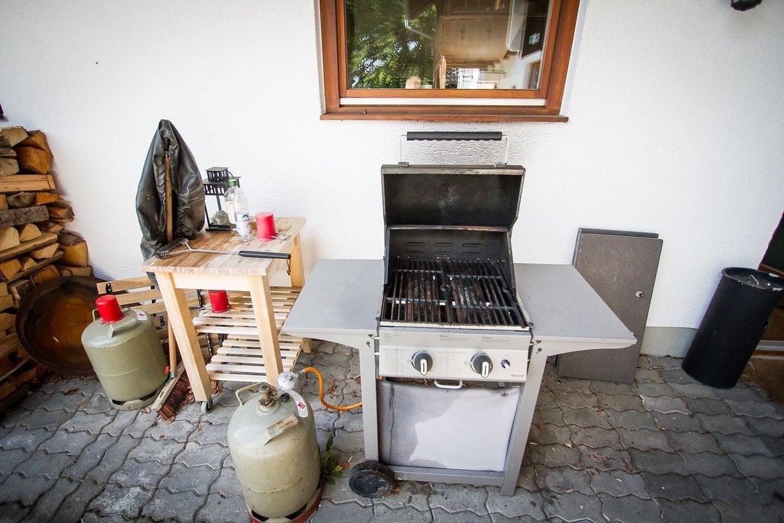 Auch ein Grill steht bereit.