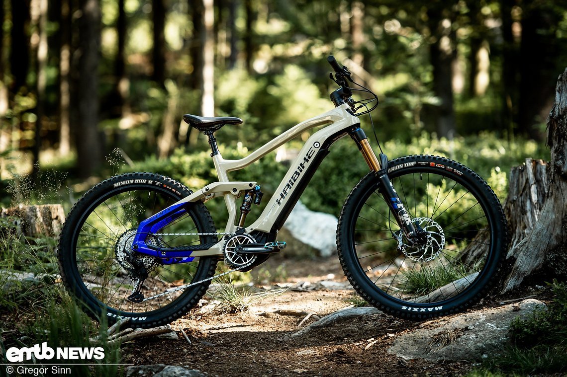 Haibike AllMtn 7 – ein langhubiges E-Enduro mit potentem Fahrwerk und schnörkellosen Carbon-Rahmen