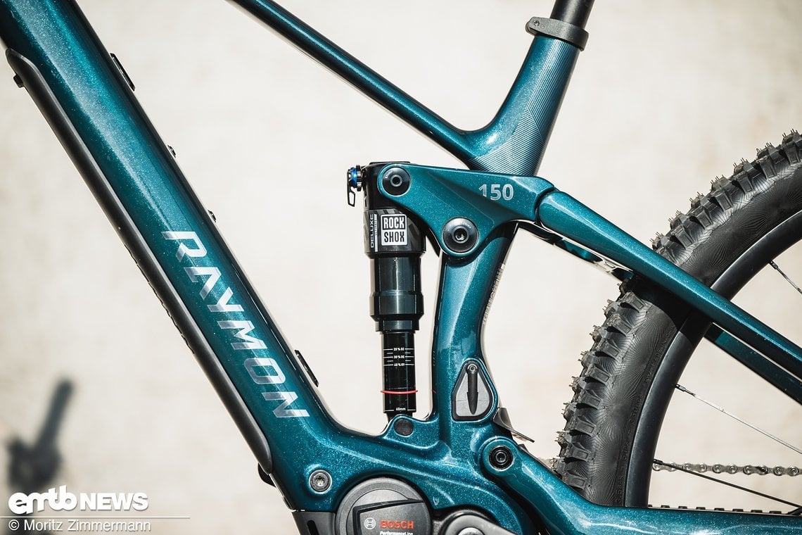 ... Deluxe-Dämpfer – beides in der Ultimate-Variante – zum Einsatz.